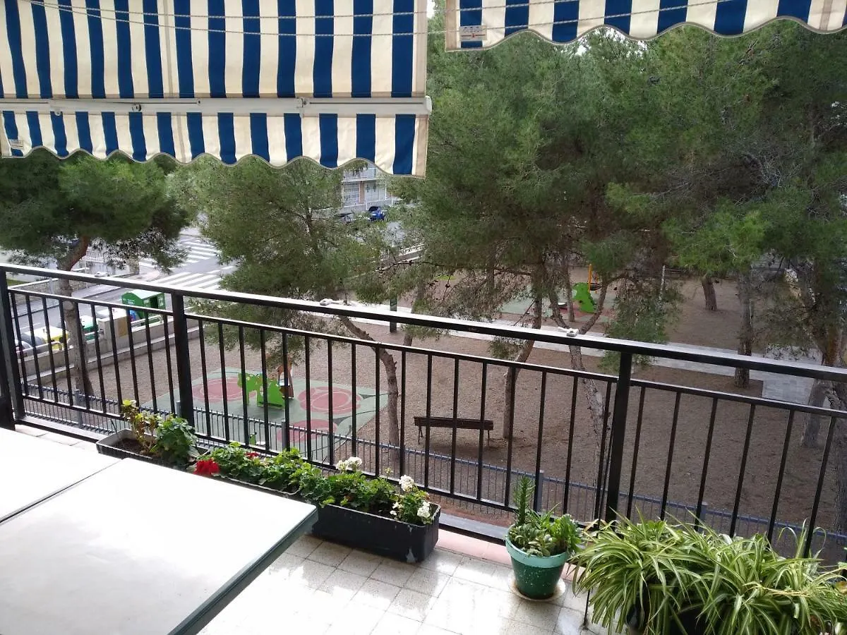 סאלו Habitaciones Compartidas En Un Apartamento 0*,